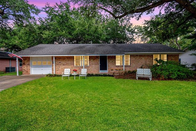 607 S Belknap Street Sugar Land, TX House Sold - Photo 1 of 1. Opens carousel modal