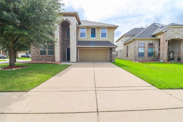 21603 Crest Peak Way Katy, TX House Active - Photo 1 of 47. Opens carousel modal
