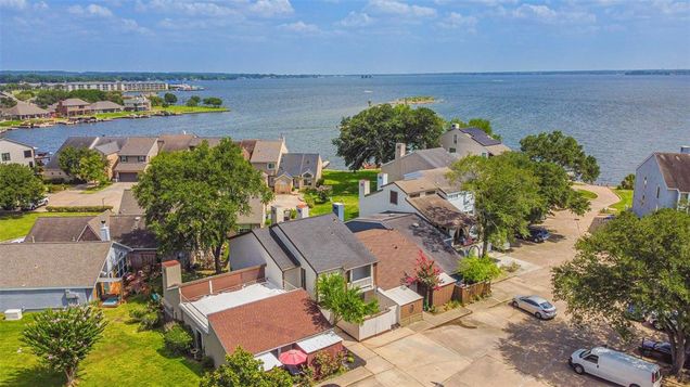 2002 Lakewood Court Willis, TX Townhouse Sold - Photo 1 of 1. Opens carousel modal