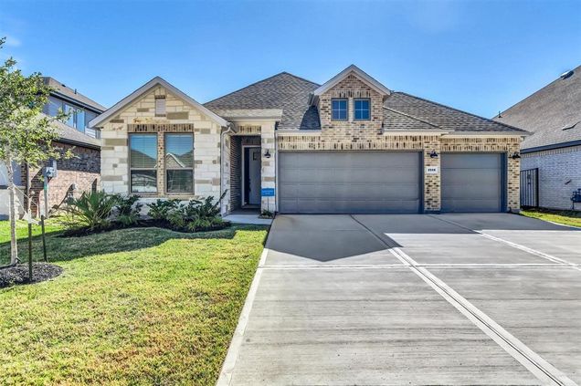 2508 Seneca Lake