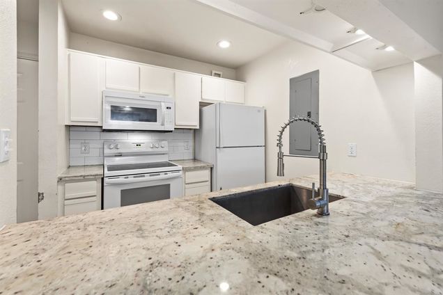 515 Southwest Parkway Unit 301 College Station, TX Townhouse Sold - Photo 1 of 1. Opens carousel modal