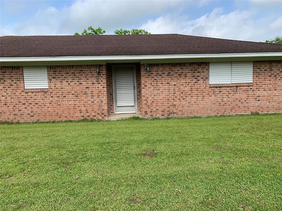 301 N Pecan Drive N