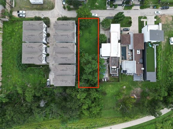 1906 Bonner Street Houston, TX Plot of land Active - Photo 1 of 8. Opens carousel modal