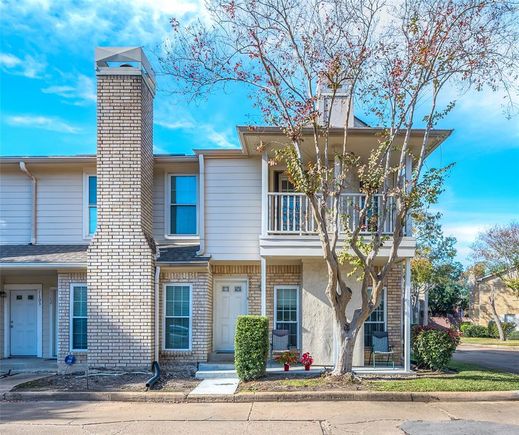 7575 Cambridge Street Unit 1101 Houston, TX Townhouse Sold - Photo 1 of 1. Opens carousel modal