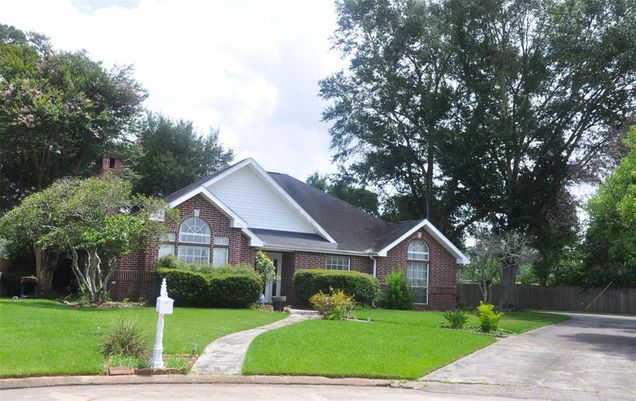 4301 Highland Street Orange, TX House Active - Photo 1 of 31. Opens carousel modal