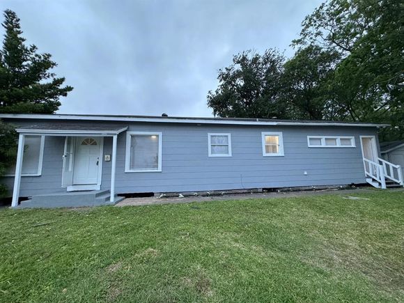 701 6th Avenue N Texas City, TX House Sold - Photo 1 of 1. Opens carousel modal
