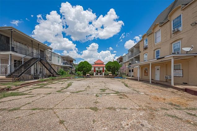 8200 Broadway Street Unit 111 Houston, TX Townhouse Active - Photo 1 of 28. Opens carousel modal