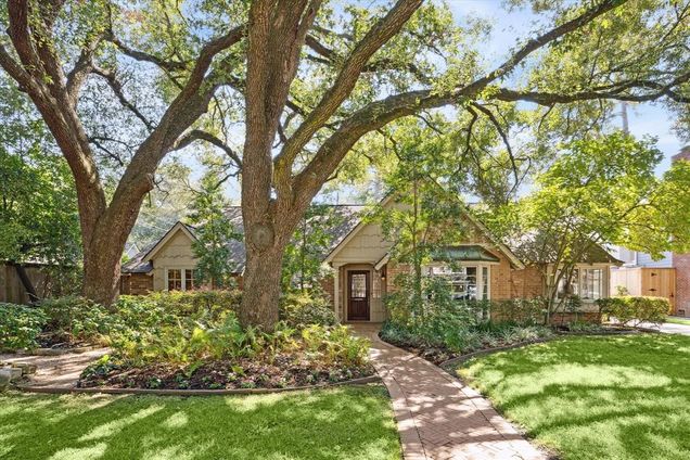 13611 Butterfly Lane Houston, TX House Sold - Photo 1 of 1. Opens carousel modal