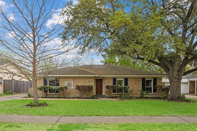 1727 Shannon Valley Drive Houston, TX House Sold - Photo 1 of 1. Opens carousel modal