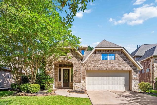 315 Kinderwood Trail