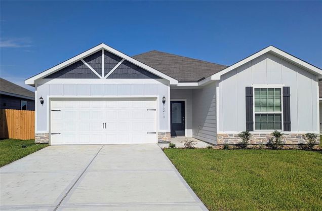 10419 Red Cardinal Drive Houston, TX House Active - Photo 1 of 11. Opens carousel modal