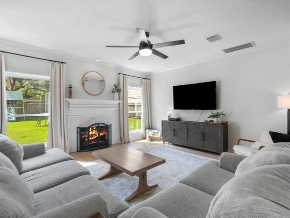 407 Windsor Drive