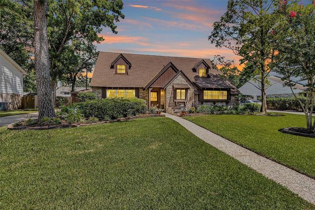 5934 Foresthaven Drive