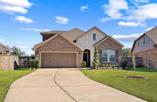 104 Castlegate Lane Houston, TX House Sold - Photo 1 of 1. Opens carousel modal