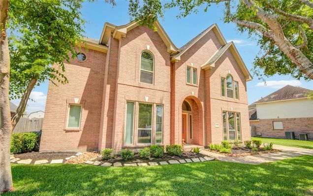 218 Moss Rose Lane Lake Jackson, TX House Active - Photo 1 of 48. Opens carousel modal