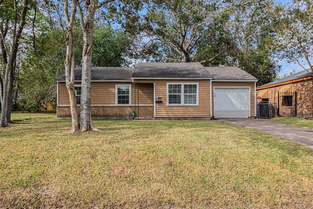9502 Chesterfield Drive Houston, TX House Sold - Photo 1 of 1. Opens carousel modal