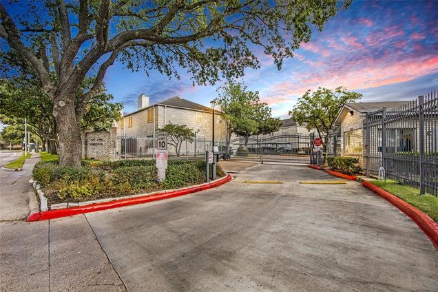 7605 Cambridge Street Houston, TX Townhouse Sold - Photo 1 of 1. Opens carousel modal