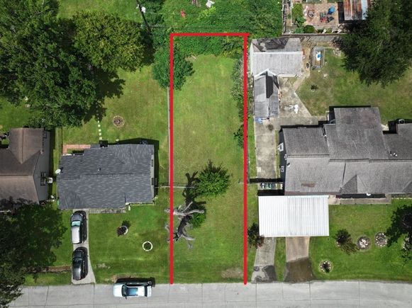 6112 Shotwell Street Houston, TX Plot of land Active - Photo 1 of 8. Opens carousel modal