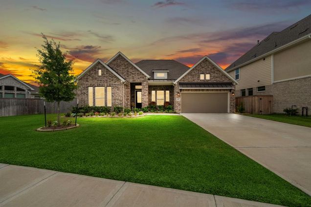 12511 Blossom Drive Tomball, TX House Active - Photo 1 of 37. Opens carousel modal