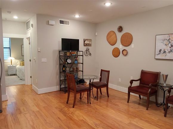 2401 Crawford Street Unit A109