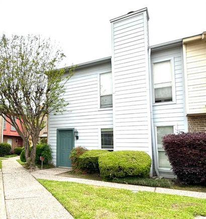 6111 Beverlyhill Street Unit 33 Houston, TX Townhouse Sold - Photo 1 of 1. Opens carousel modal