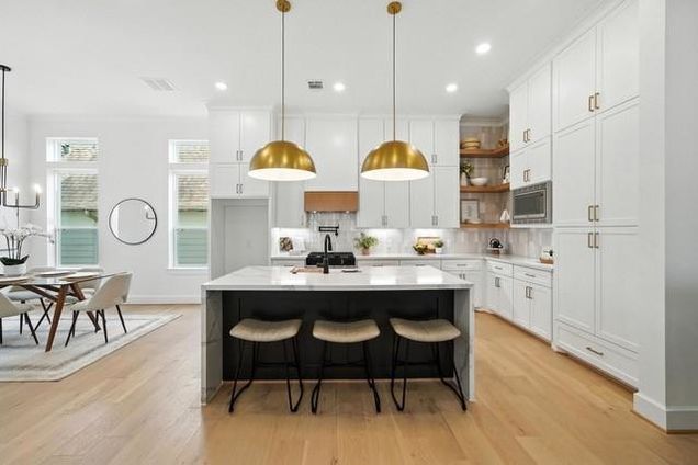 923 Fisher Street Unit A Houston, TX House Active - Photo 1 of 22. Opens carousel modal