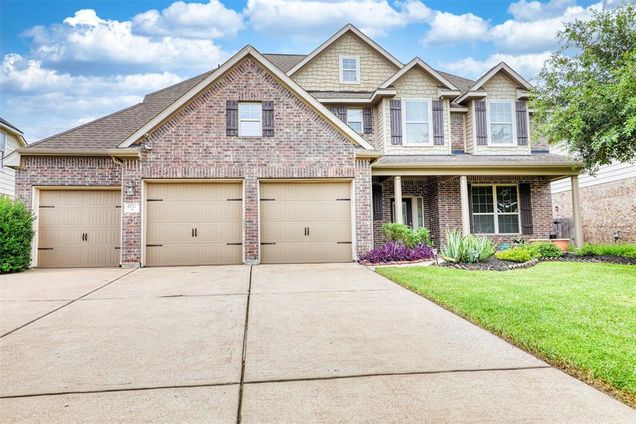 4727 Autumn Pine Lane Houston, TX House Active - Photo 1 of 46. Opens carousel modal