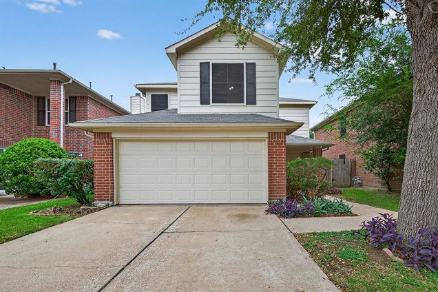 8206 Golf Green Circle Houston, TX House Active - Photo 1 of 37. Opens carousel modal