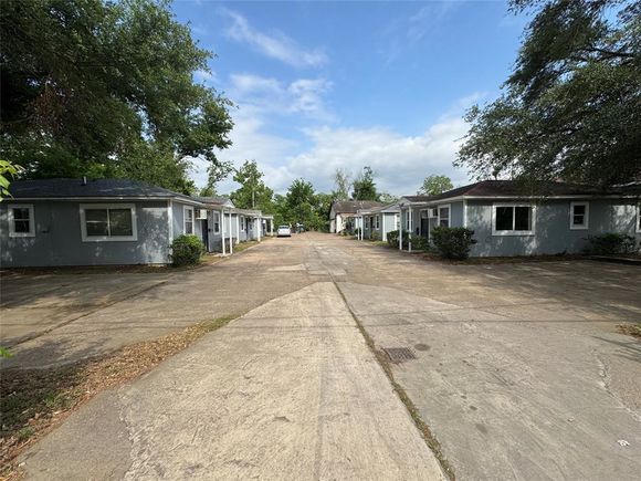 3910 Hoffman Street Houston, TX Multifamily Pending - Photo 1 of 38. Opens carousel modal