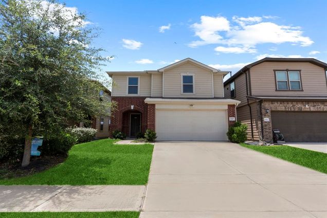 13067 Mills Creek Meadow Drive