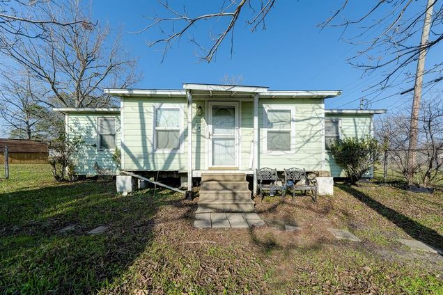 6314 Highway 6 Hitchcock, TX House Sold - Photo 1 of 1. Opens carousel modal