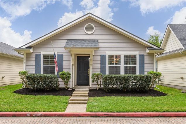 6107 Kings Oaks Lane Humble, TX House Active - Photo 1 of 24. Opens carousel modal