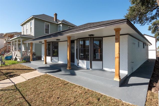 2812 Avenue K Galveston, TX House Sold - Photo 1 of 1. Opens carousel modal
