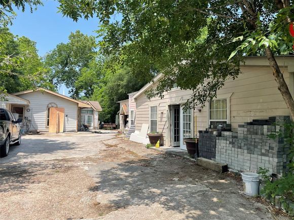 1925 Sunny Drive Houston, TX House Sold - Photo 1 of 1. Opens carousel modal