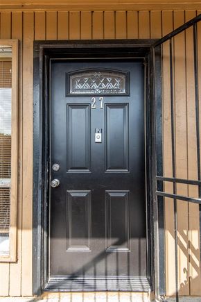 1529 Wirt Road Unit 27 Houston, TX Townhouse Sold - Photo 1 of 1. Opens carousel modal