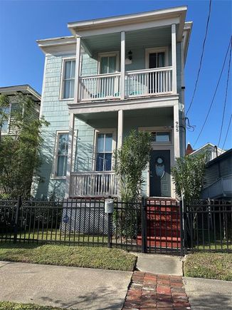 905 27th Street Galveston, TX House Sold - Photo 1 of 1. Opens carousel modal