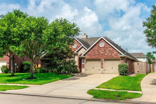 4707 Tahoe Canyon Lane Houston, TX House Active - Photo 1 of 16. Opens carousel modal