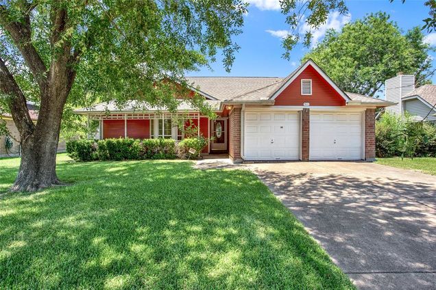511 Hunters Lane Dickinson, TX House Sold - Photo 1 of 1. Opens carousel modal