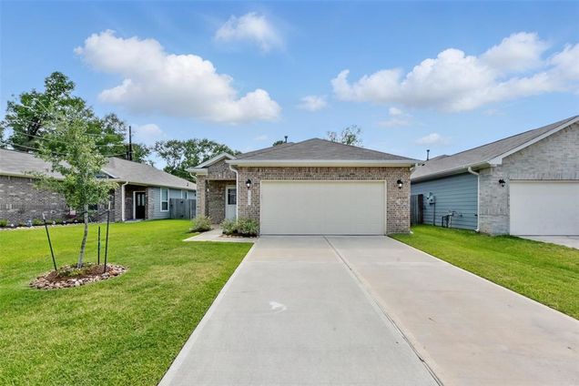 25707 Hickory Pecan Trail