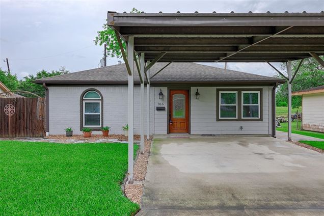 916 Temple Circle Hitchcock, TX House Sold - Photo 1 of 1. Opens carousel modal