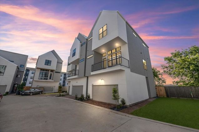 2855 Decker Place Houston, TX House Active - Photo 1 of 44. Opens carousel modal