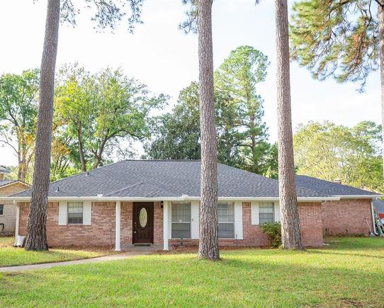 502 River Oaks Drive Huntsville, TX House Active - Photo 1 of 18. Opens carousel modal