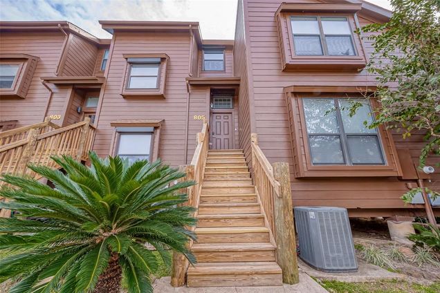 805 Davis Road League City, TX Townhouse Sold - Photo 1 of 1. Opens carousel modal