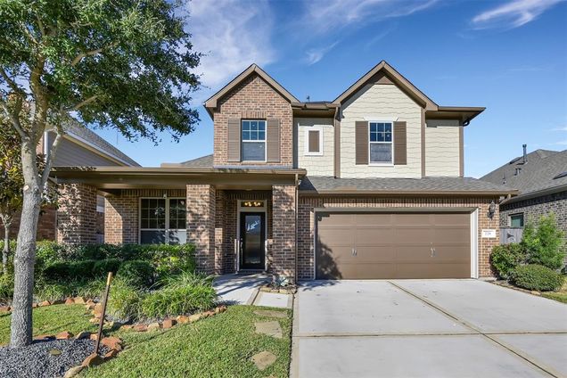 228 Castlegate Lane Houston, TX House Sold - Photo 1 of 1. Opens carousel modal