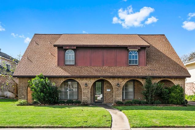 35 Lebrun Court Galveston, TX House Sold - Photo 1 of 1. Opens carousel modal