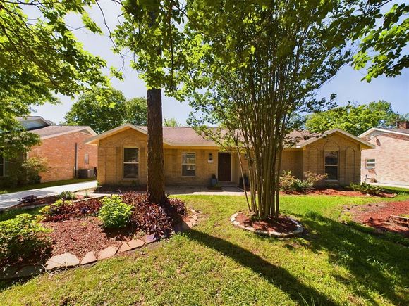 1720 Shannon Valley Drive Houston, TX House Sold - Photo 1 of 1. Opens carousel modal