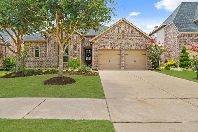 3814 Lake Falls Drive