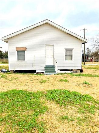 885 Powell Beaumont, TX House Sold - Photo 1 of 1. Opens carousel modal
