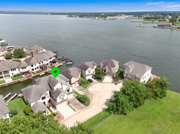 338 Old Aqua Landing W