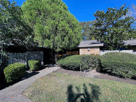 1529 Wirt Road Unit 75 Houston, TX Townhouse Sold - Photo 1 of 1. Opens carousel modal